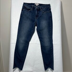 Lucky Brand AVA Mid Rise Skinny frayed ankle Jeans size 10/30
